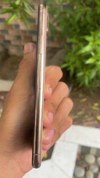 iPhone XS NON PTA 1