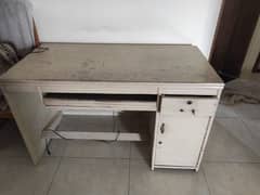 computer table for office work