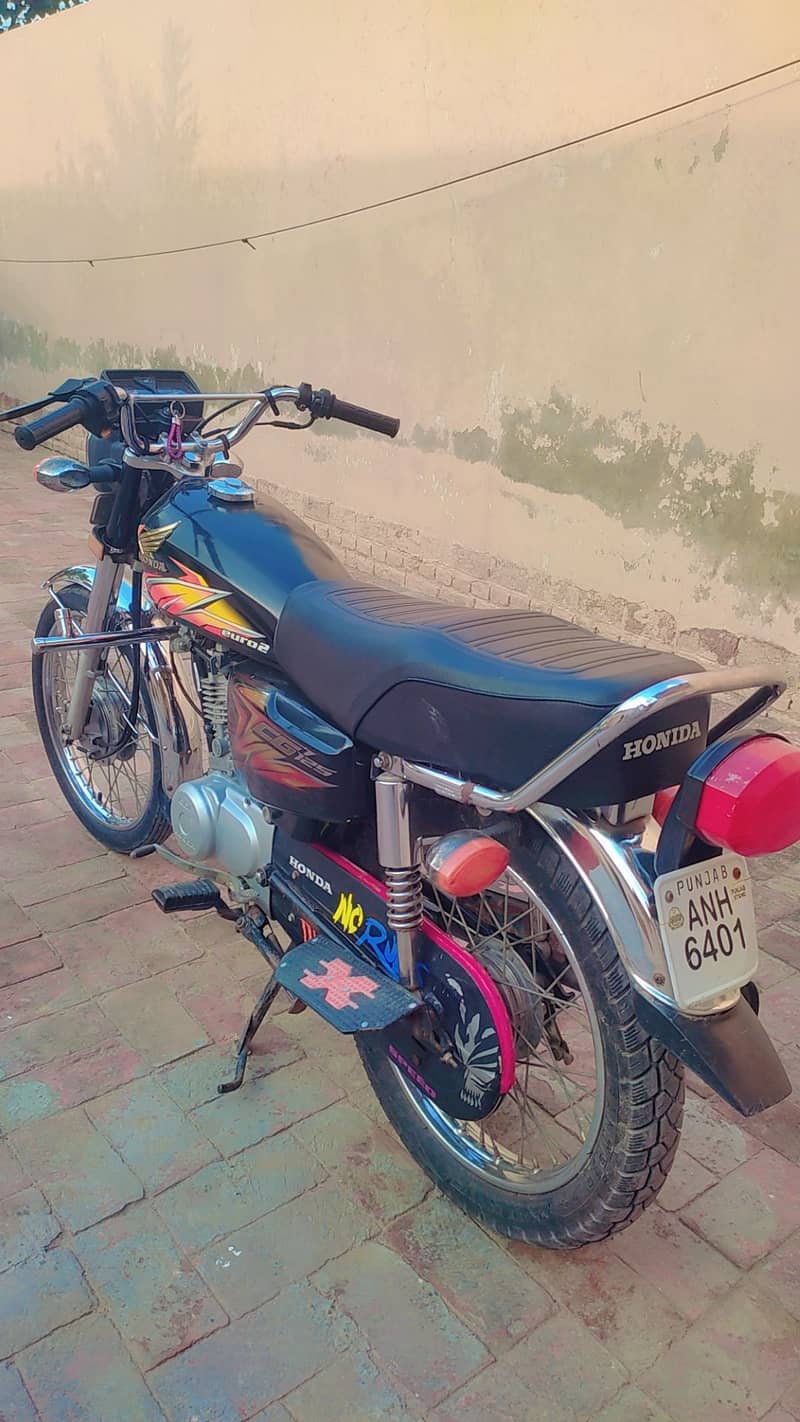 Honda CG 125 2020 1