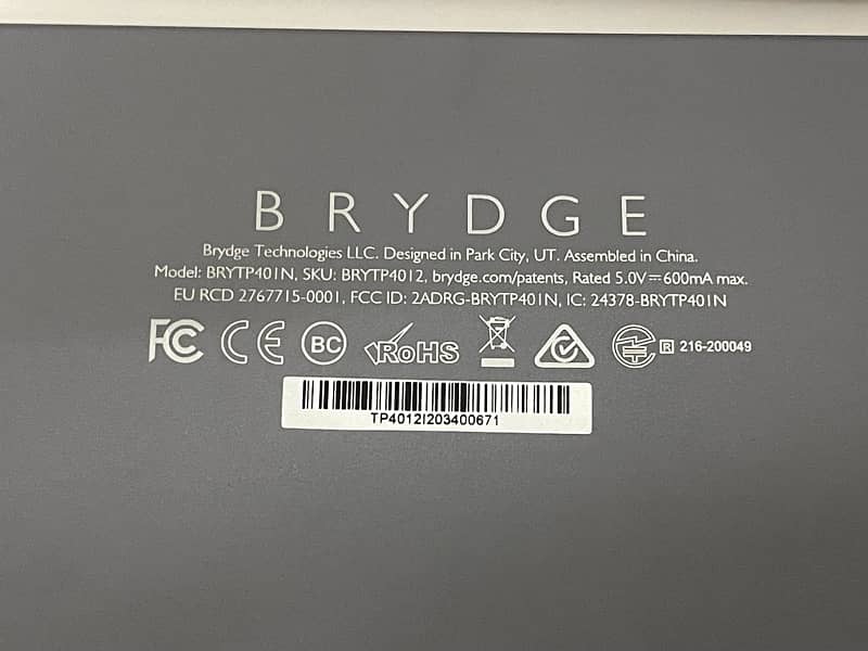 Keyboard case with Trackpad & Magnetic Cover iPad Pro 11 - BRYDGE 8