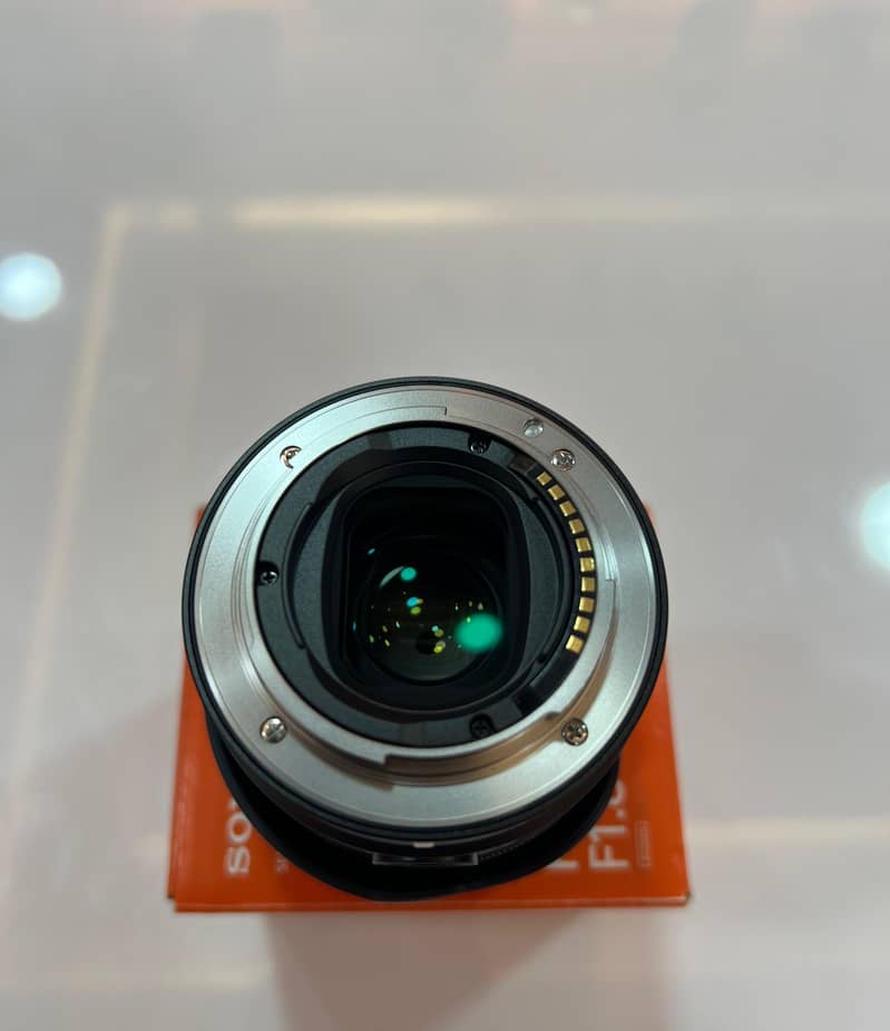 Sony FE 35mm f1.8 Brand New Sony 35mm 1.8 SEL35F18 5