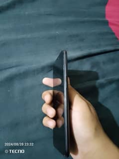 Honor 8c urgent sale