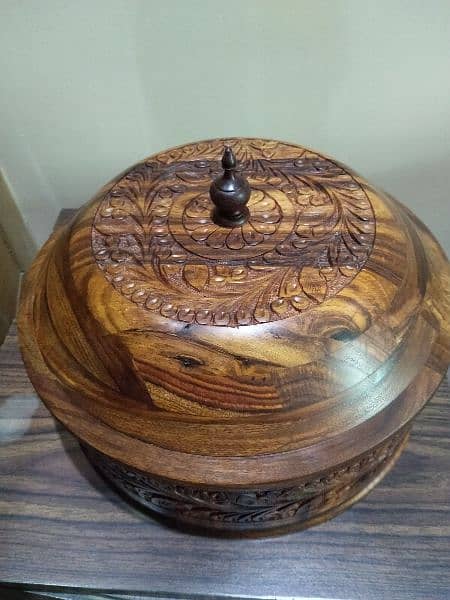 Wooden hotpot for sale. 6