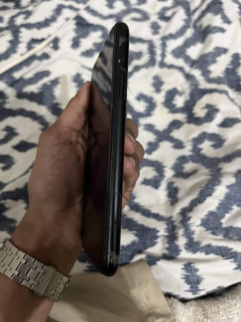 Iphone XR Non PTA 64GB 2