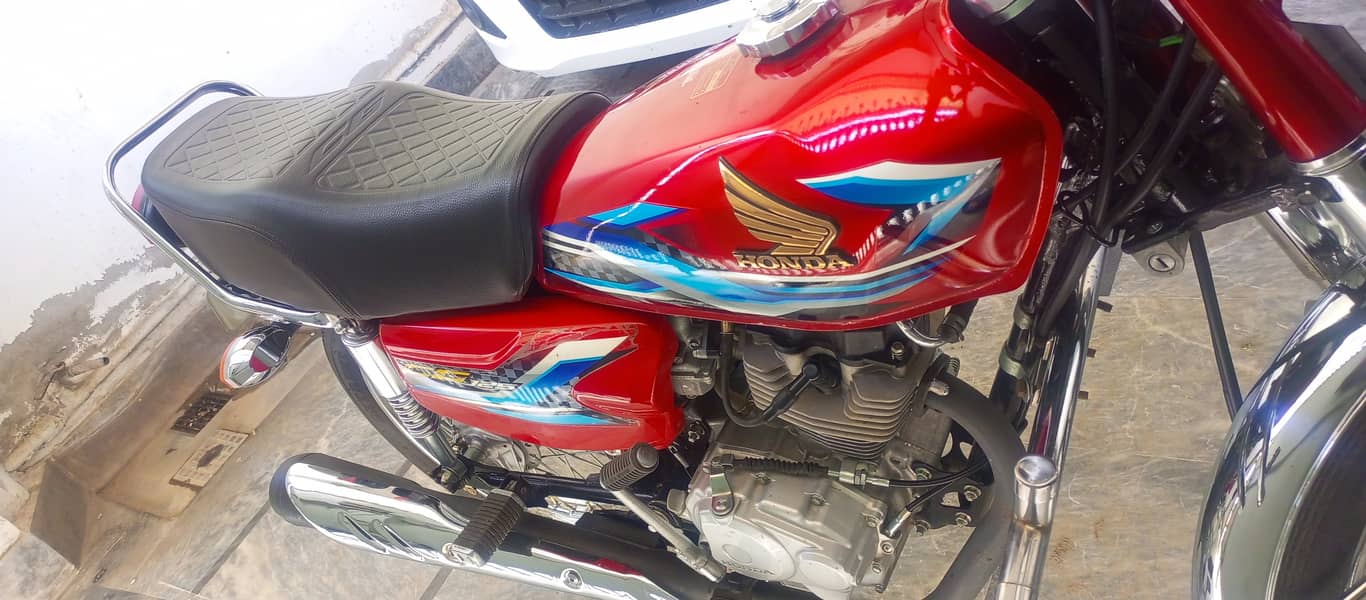 Honda CG 125 2024 Red End to End Geniune Condition 3