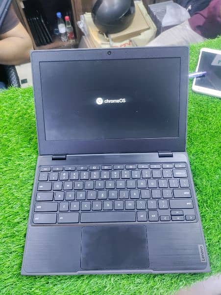 Lenovo Chromebook 100e 4GB Ram 32GB Storage Updates 2027 With Charger 1