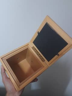 wooden storage box with 5 photo frames decortive item 0