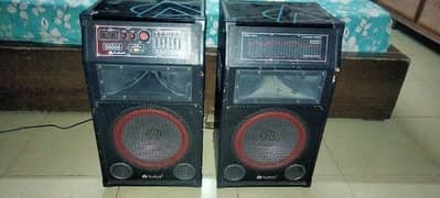 Good Condition Audionic Speakers