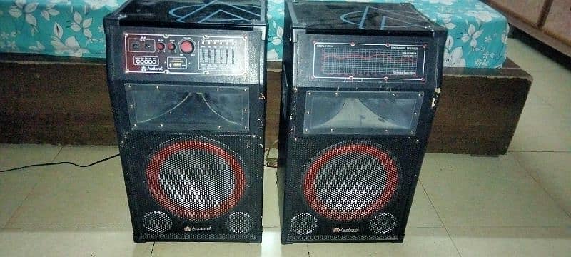 Good Condition Audionic Speakers 0