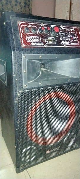 Good Condition Audionic Speakers 1