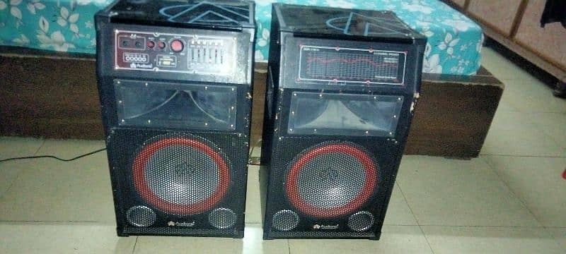 Good Condition Audionic Speakers 2