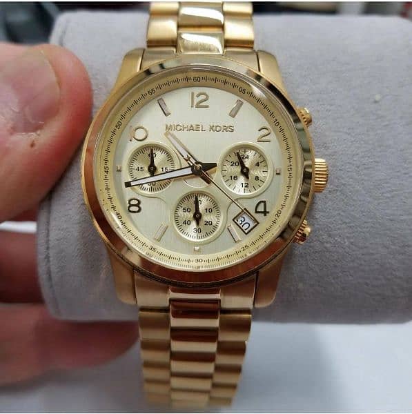 Original Micheal kors Watch in Lush Condition 0