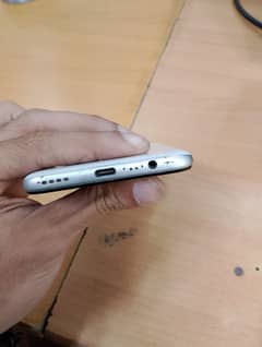 Realme 6i 4/128GB with box