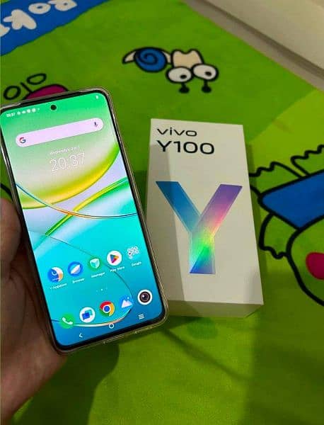 Vivo Y100 8+256 opn box 11mnth wrnty 1