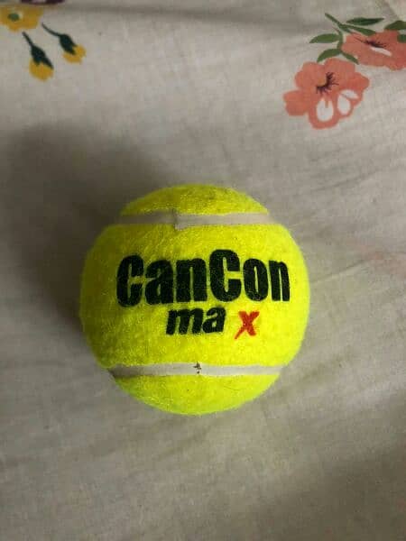 CanCon max cricket tape ball tennis ball (price is negotiable) 1