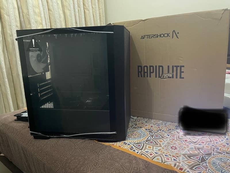 AFTERSHOCK RAPID LITE PC CASE 1