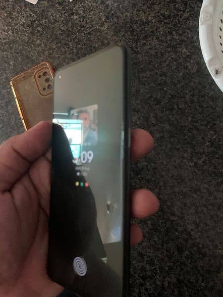 I Am Selling Oppo Reno 5 6