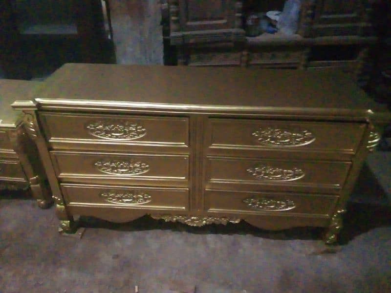 complete wood bed set with dressing table 3