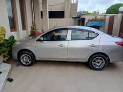 Nissan Tiida latio 2013 Exchange possible