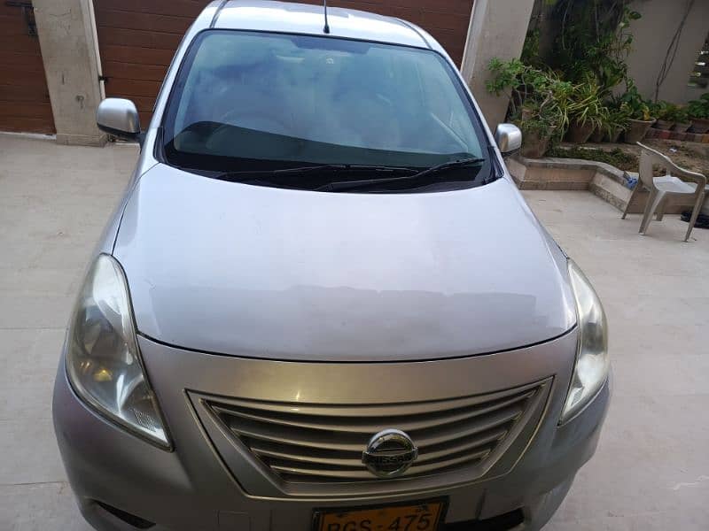 Nissan Tiida latio 2013 Exchange possible 17