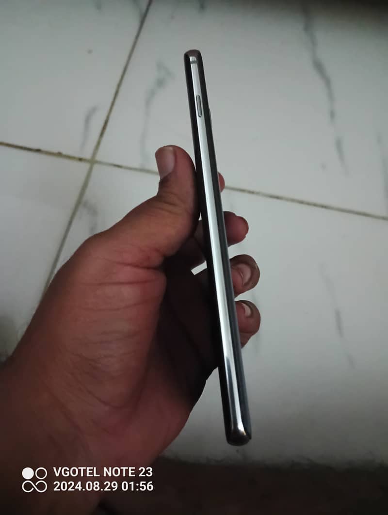 Samsung S10 plus sarwar approved 10