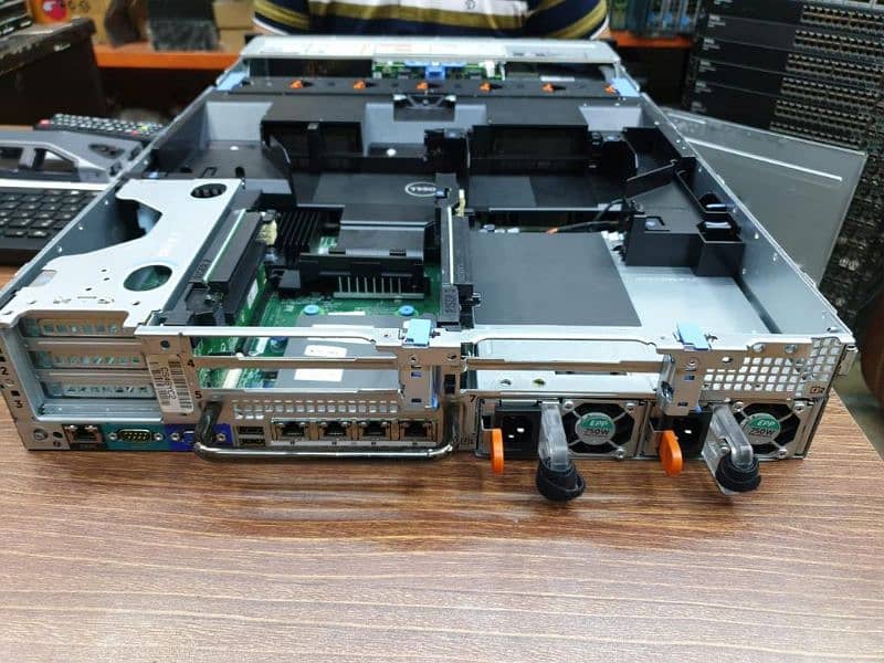 Dell PowerEdge R730 2U Rack Server 3