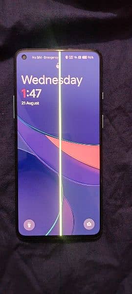 One Plus 8t 12/256GB 10/10 condition Non. 5