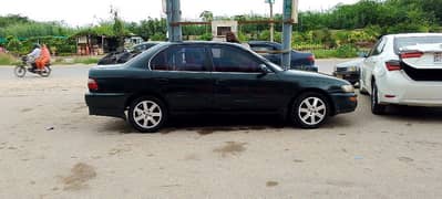 Toyota Indus Corolla GLI 1998