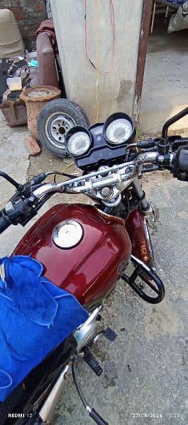 Yamaha yb125z 3