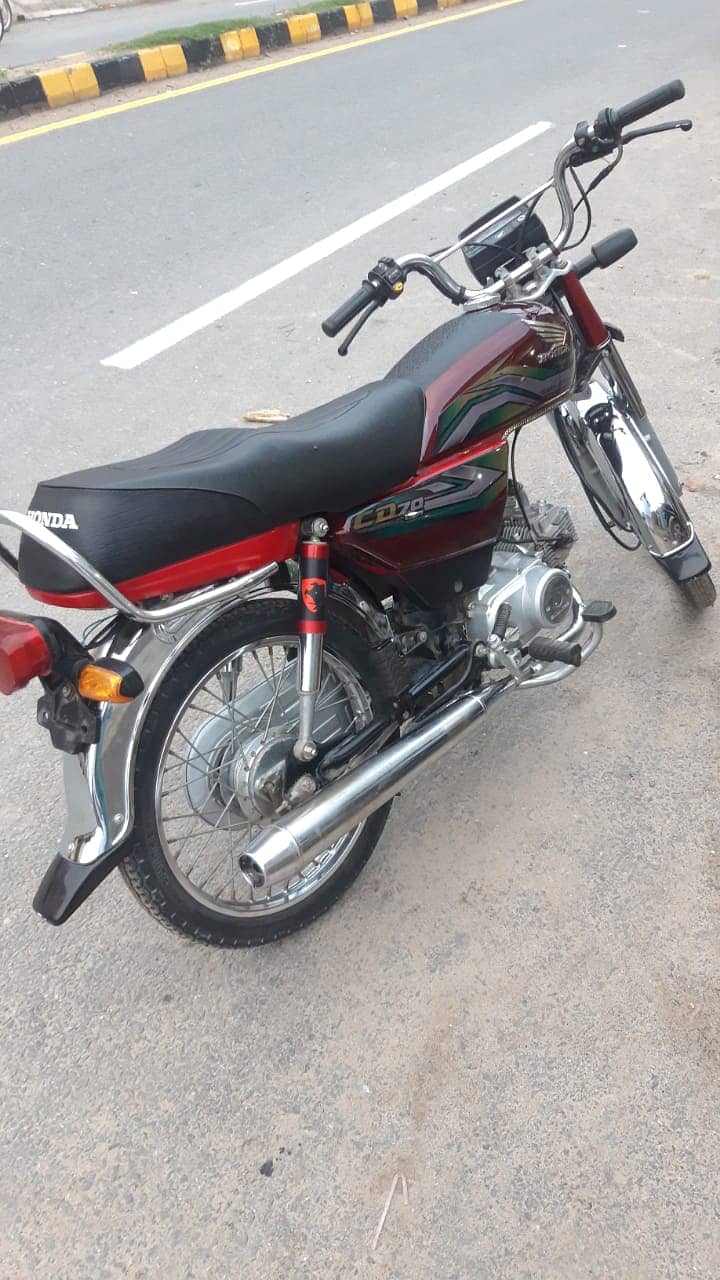 Honda CD 70 2023 (call ya Whatsapp pr rabta kren 1