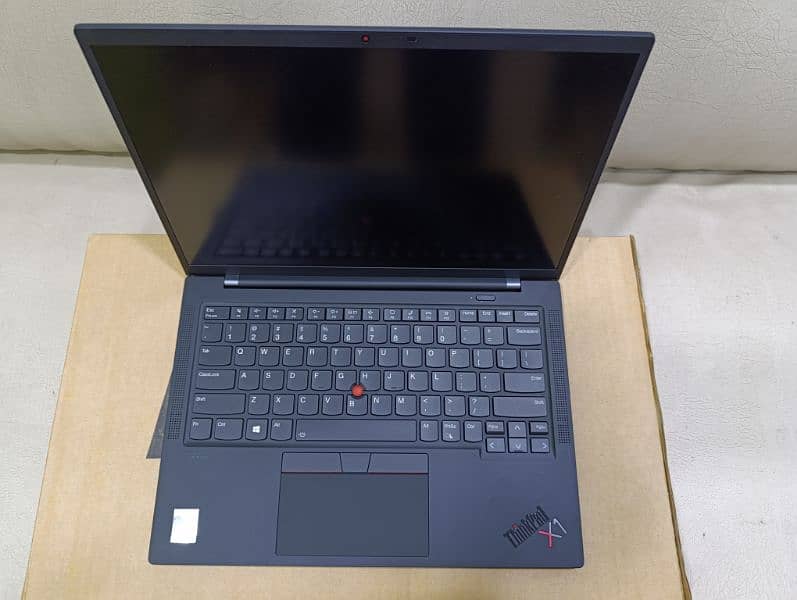 Lenovo Thinkpad X1 Carbon Gen9 / 11th Gen 5