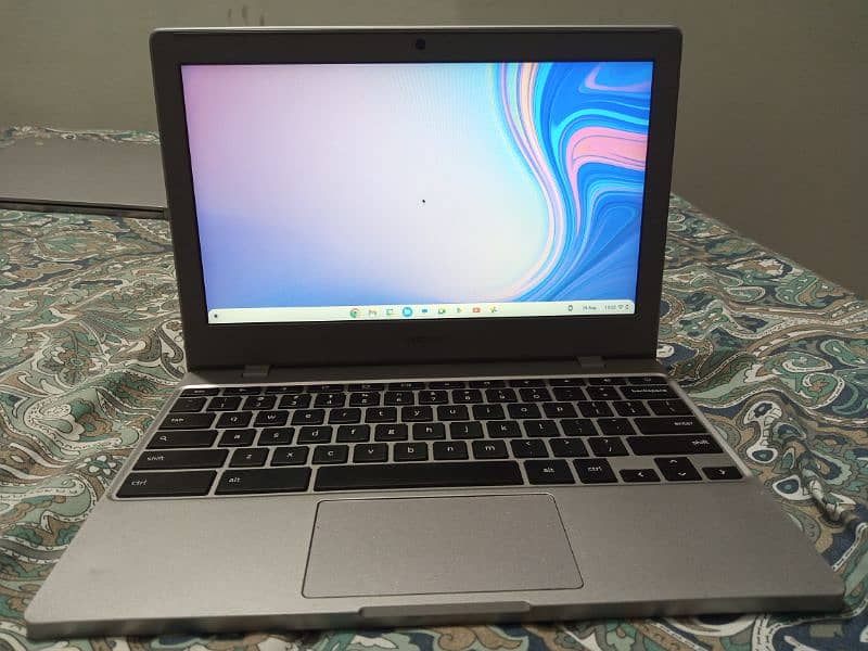 Samsung Chromebook 4/32 1