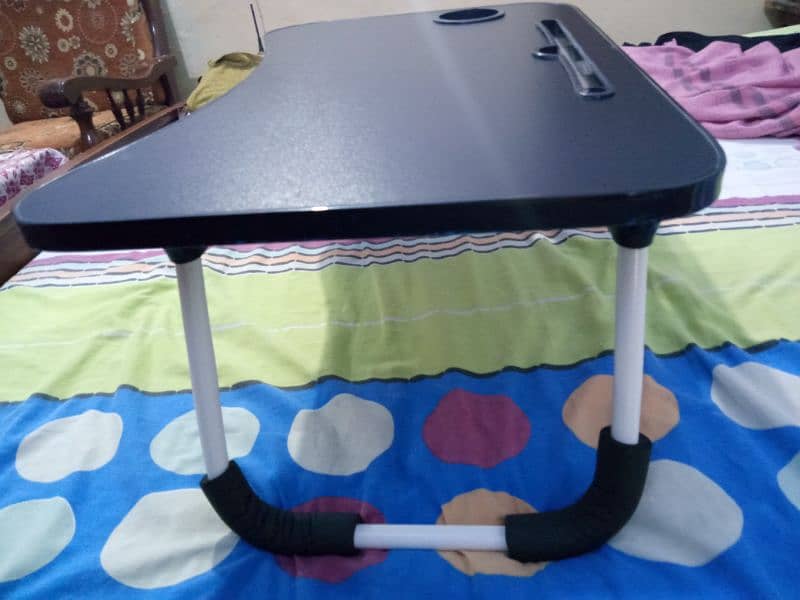 Laptop black wooden table 1