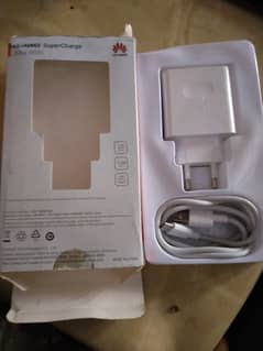 HUAWEI SUPER CHARGE  (MAX 66W)