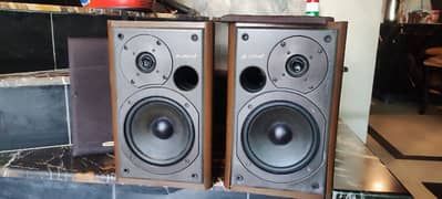 Onkyo Speakers D-202 AII for sale.