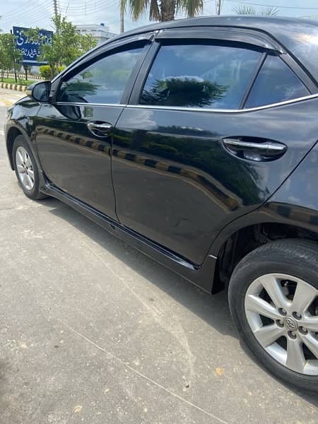 Toyota Altis Grande 2015 18