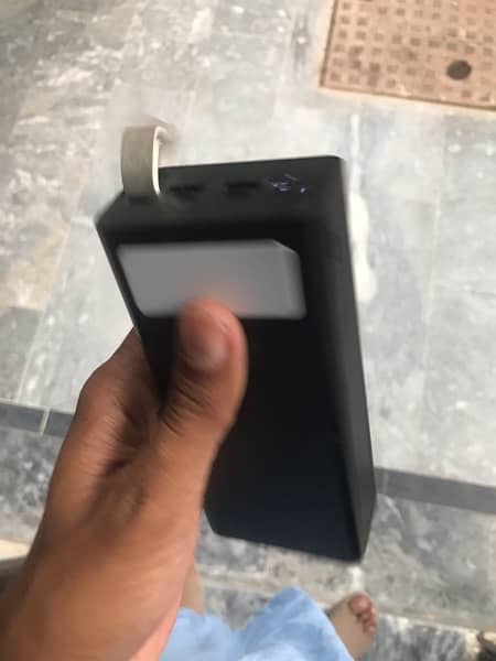 Mobile Power Bank Yosonda 30000MAH 3