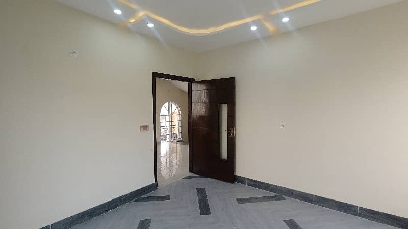 4 Marla House Is Available In Affordable Price In Bismillah Housing Scheme - Block C 17