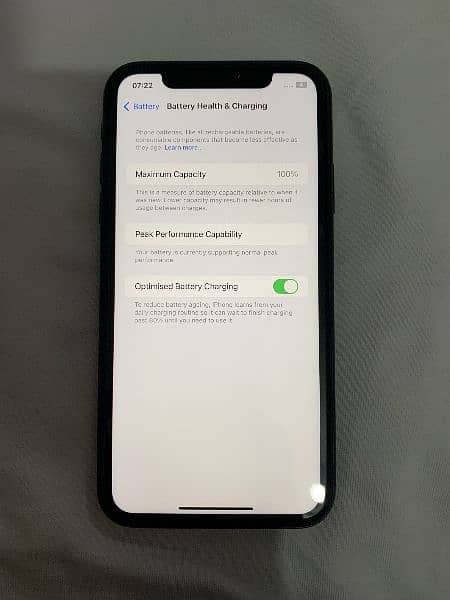 iphone XR 64 gb 4