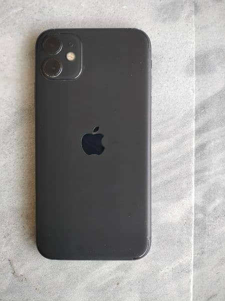 IPhone 11 PTA APPROVE like a new 64 GB 1