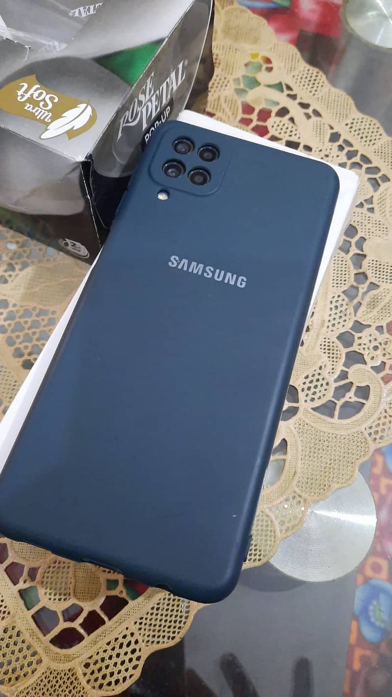 Samsung A12 4