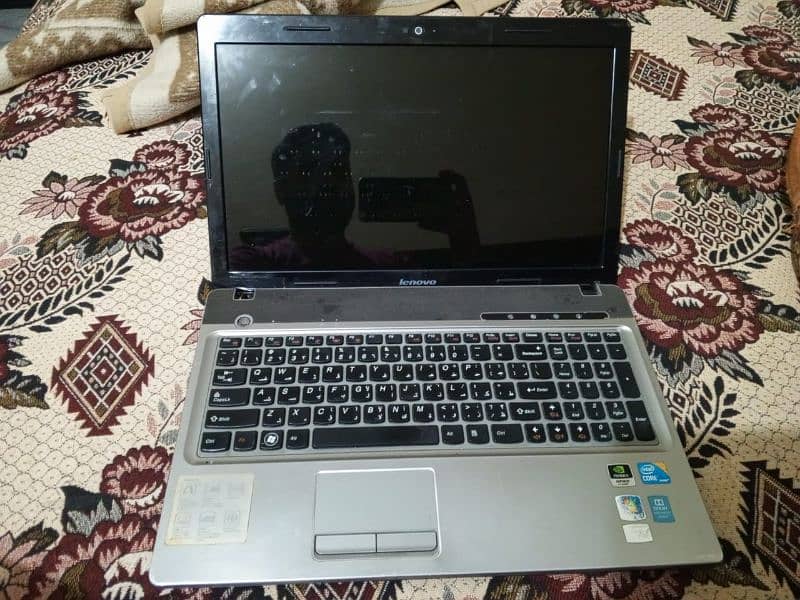 I m selling lenovo laptop urgent 2