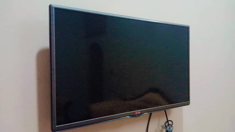 selling lg led .  . 32 inch original full new 0