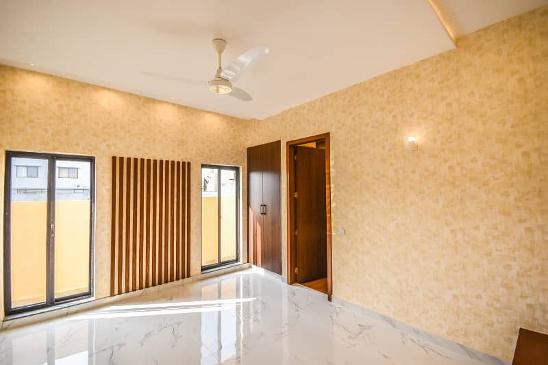 1 KANAL ULTRA MODERATE BUNGALOW FOR SALE 20