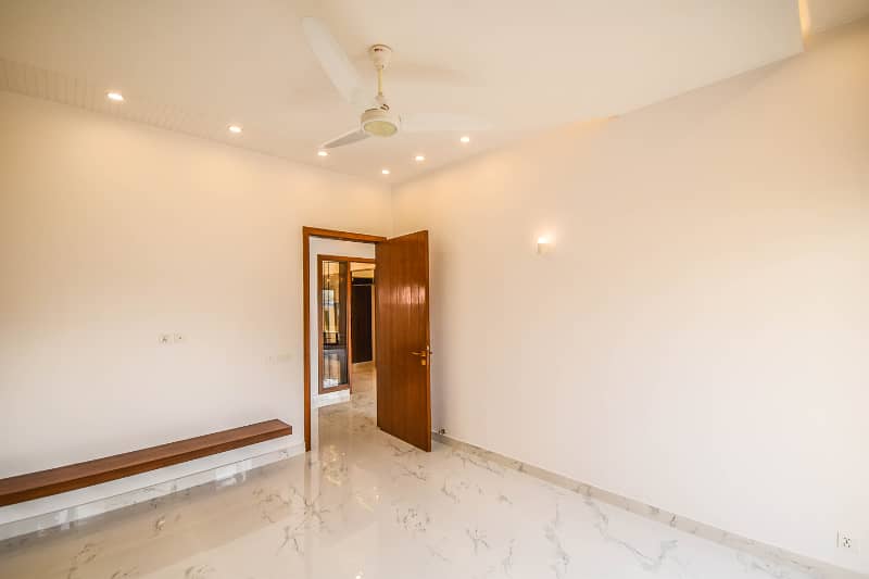 1 KANAL ULTRA MODERATE BUNGALOW FOR SALE 22