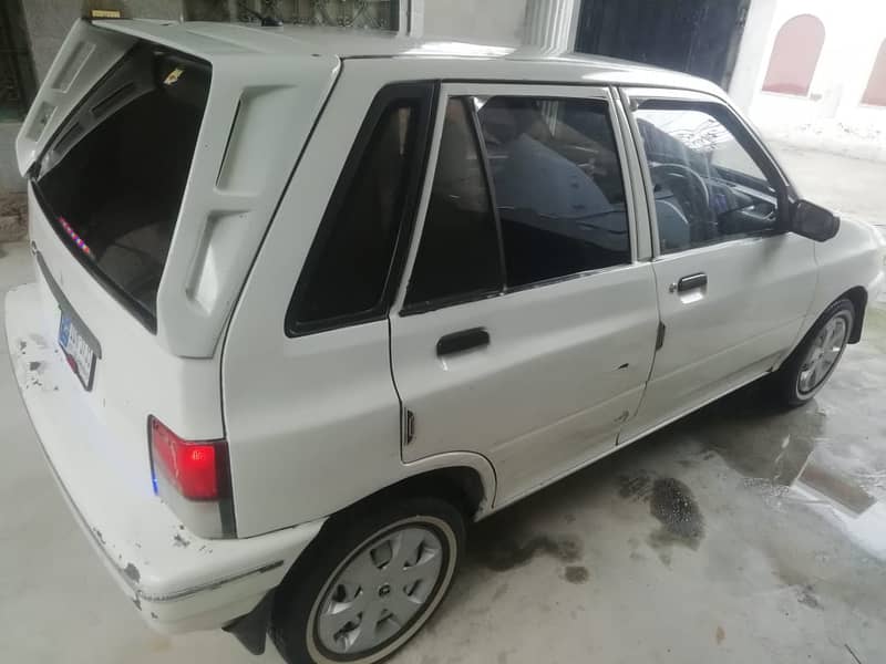 KIA Pride 1996 1300 cc ( Home used car With 20 Km Fuel average ) 4