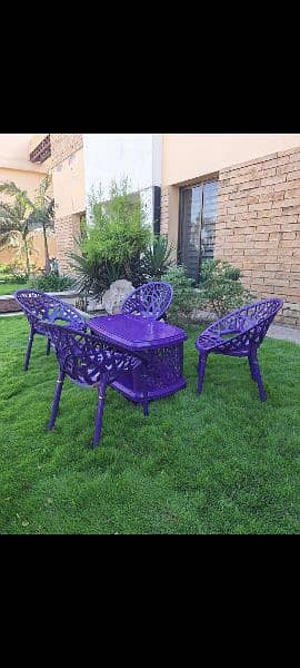 PLASTIC OUTDOOR GARDEN CHAIRS TABLE SET AVAILABLE FOR SALE 9