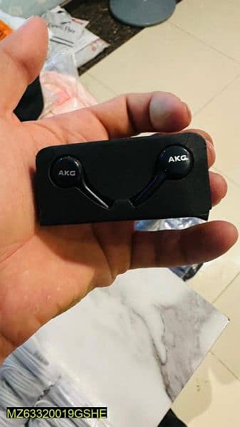 AKG Handfree 2