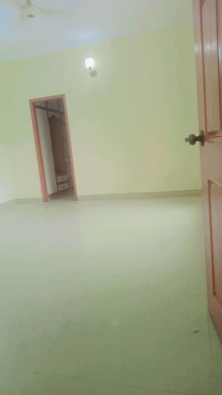 One kanal upper portion for rent in Model Town best for family near to DPS 13