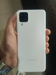 Samsung A12